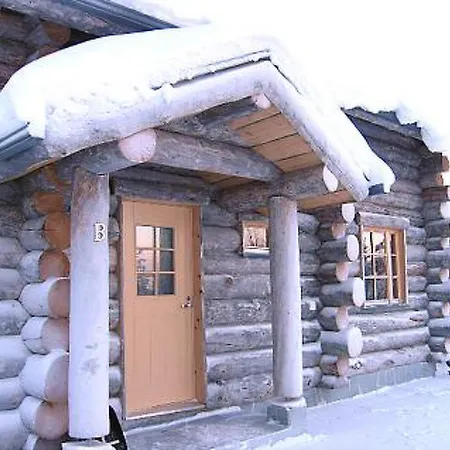 Holiday Menninkaisenpesa B Holiday home Akaslompolo