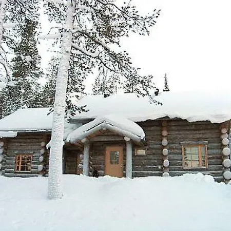 Holiday home Holiday Menninkaisenpesa B
